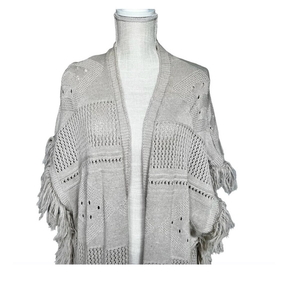 Treasure & Bond Taupe Armholes One Size Open Front Fringe Color Taupe - Picture 4 of 7